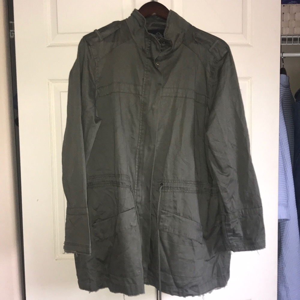 Coat - Picture 2 of 2